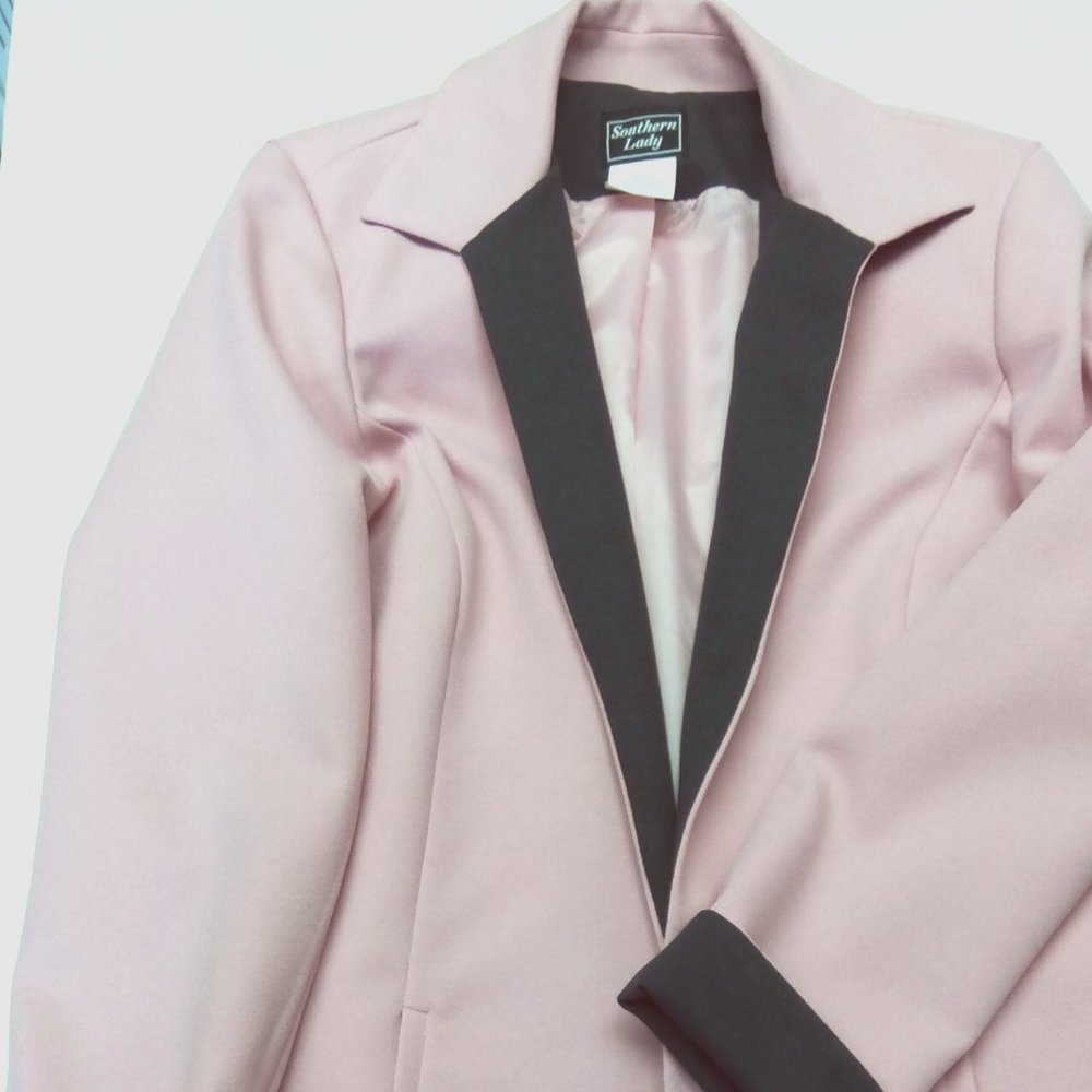 Southern Lady Pink  Blazer, Size 6